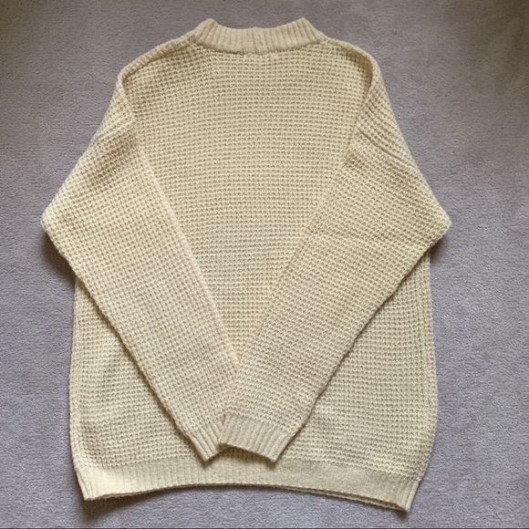 New Aeropostale Waffle Knit Sweater Size Small - Picture 2 of 4